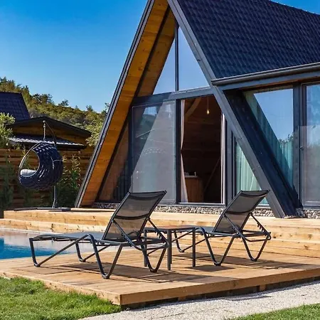 Villa Zeytin Havuzlu Jakuzili